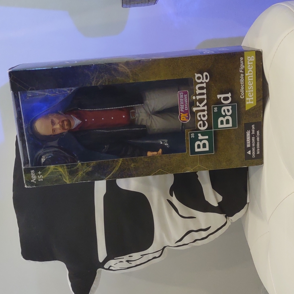 Breaking bad Heisenberg Walter collectible figure 75271 New Sealed Glasses Hat